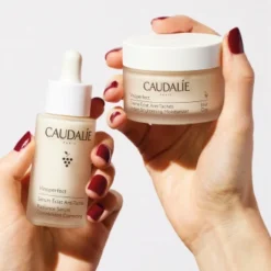CAUDALIE Vinoperfect Serum Mehr Ausstrahlung 30 Ml -Molton Brown Verkaufs-Shop 1404717 CAUDALIE Vinoperfect Serum mehr Ausstrahlung 30 ml.000839f5