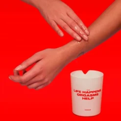 Nevernot Massage Candle Love 170 G 11 Nevernot Massage Candle Love 170 G -Molton Brown Verkaufs-Shop 1458736 nevernot Massage Candle love 170 g.8e1ad441