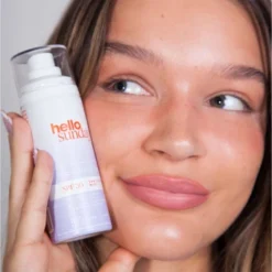 Hello Sunday The Retouch One Face Mist SPF 30 75 Ml -Molton Brown Verkaufs-Shop 2564734 hello sunday the retouch one Face mist SPF 30 75 ml.e4fd0889